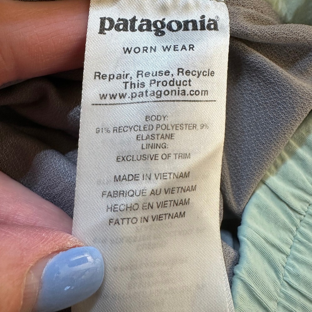 Patagonia Nine Trails Shorts Womens Small Grey Geometric Triangle Print 57622 - Picture 7 of 9
